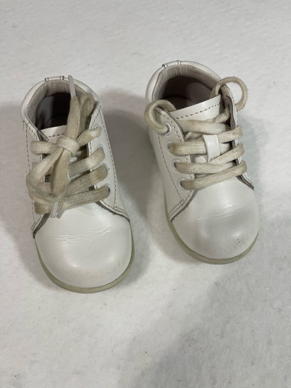 Stride Rite White Premium Leather Baby Shoes 4M SRT Elliot Unisex